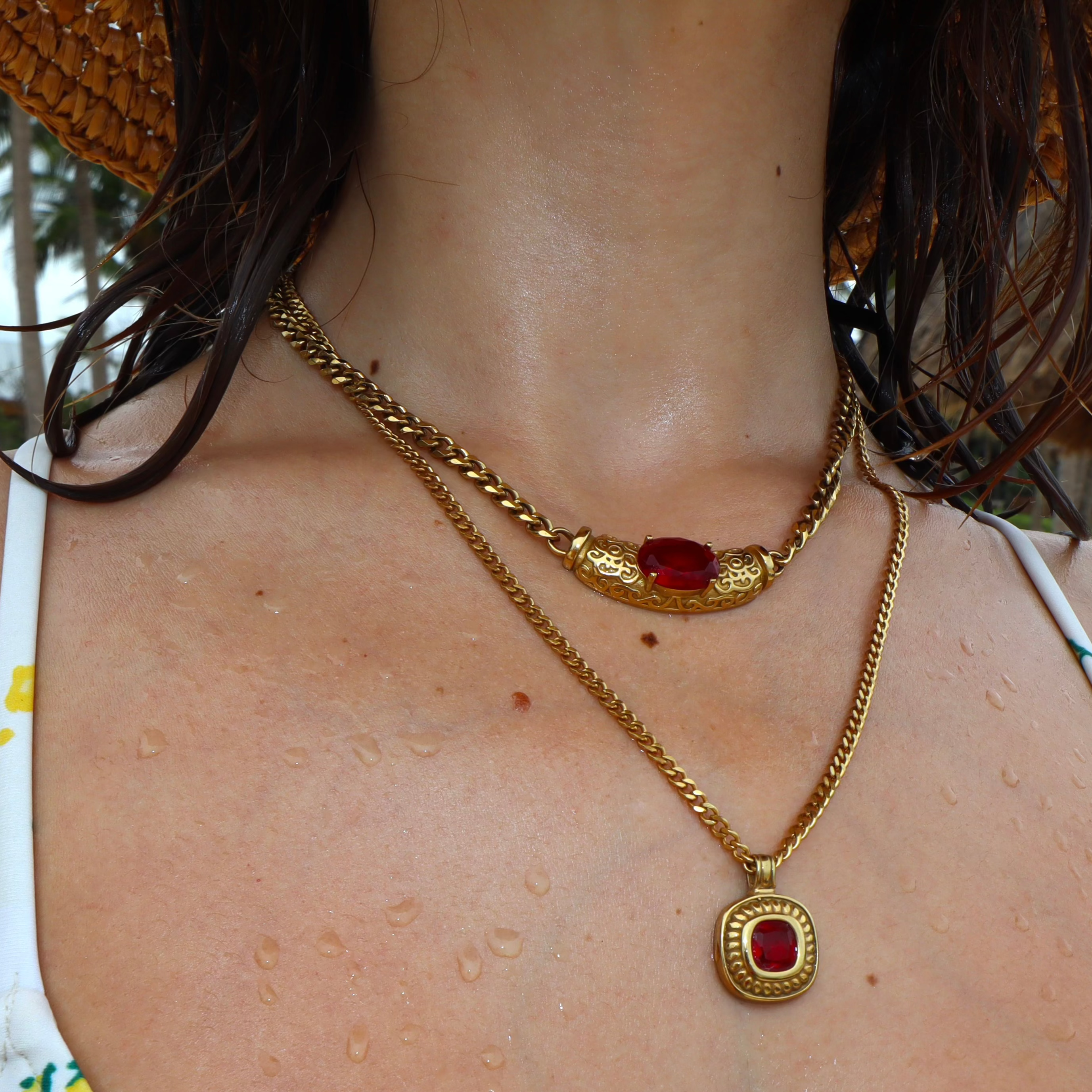 Radiant Rouge Necklace