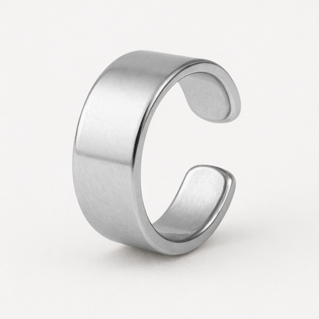 Bold Move Ear Cuff - EVRYJEWELS