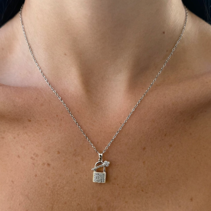 Love Lockdown Necklace - EVRYJEWELS