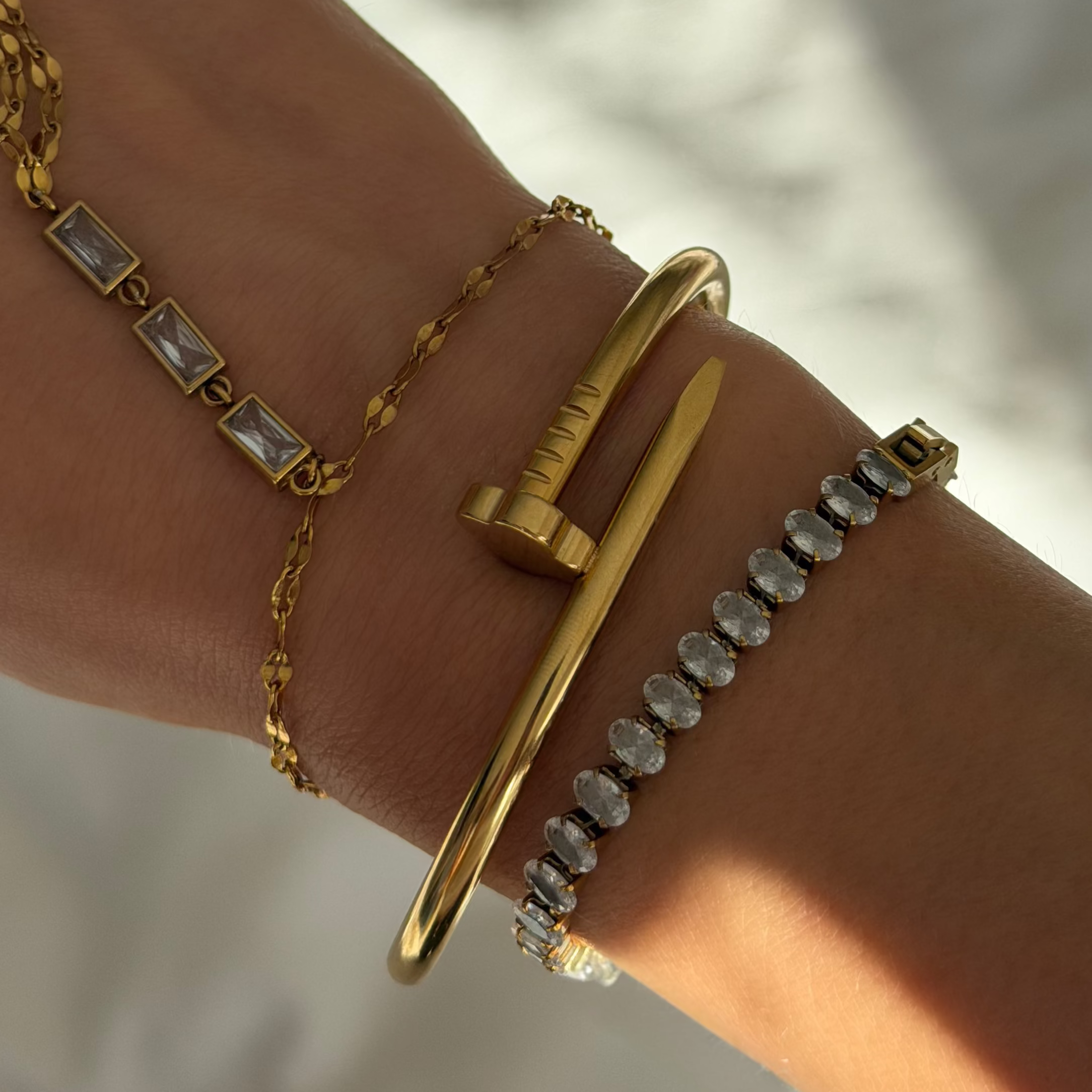 Hold Me Tight Bangle - EVRYJEWELS