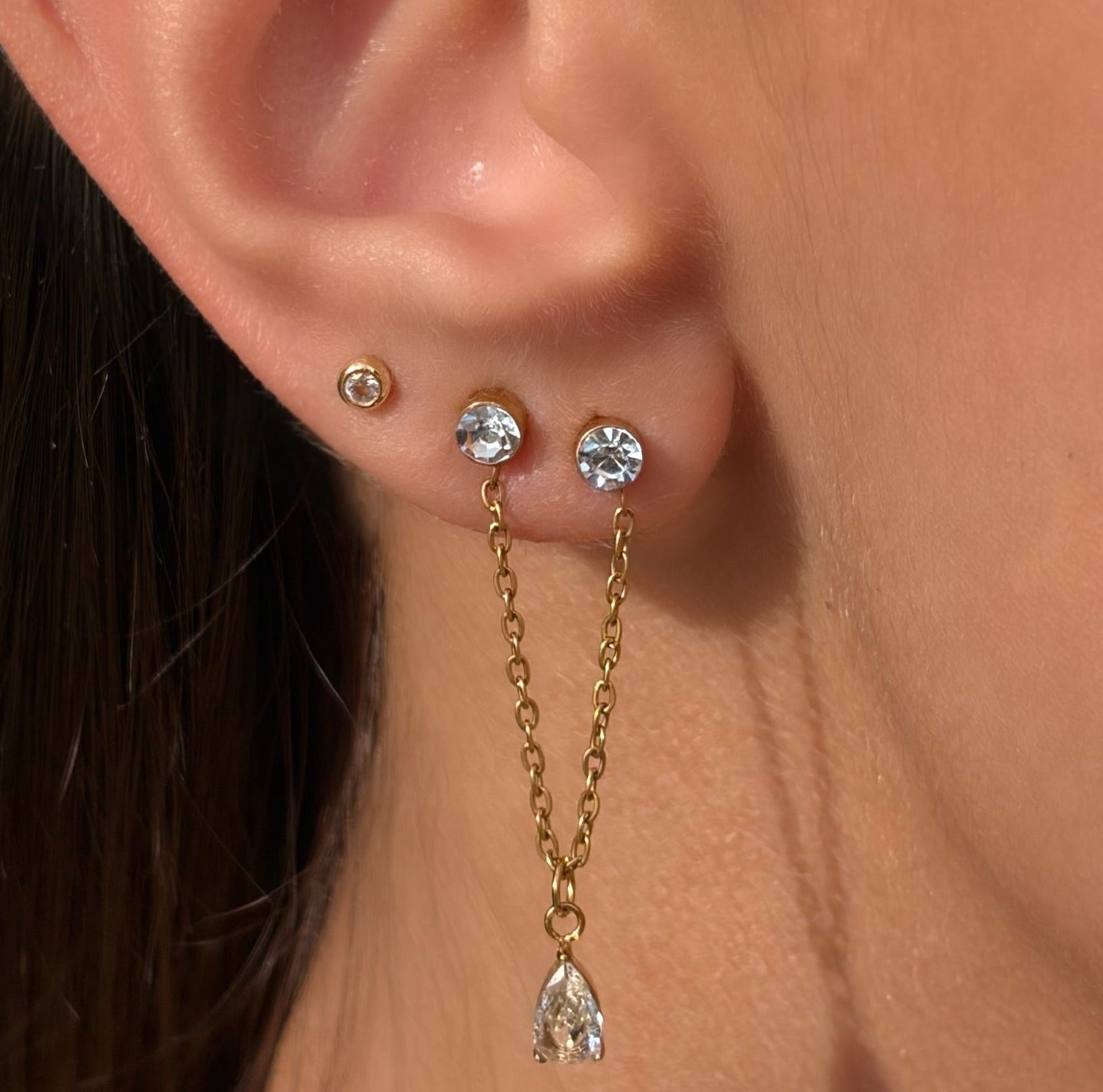 Glow Drop Stud Earring - EVRYJEWELS