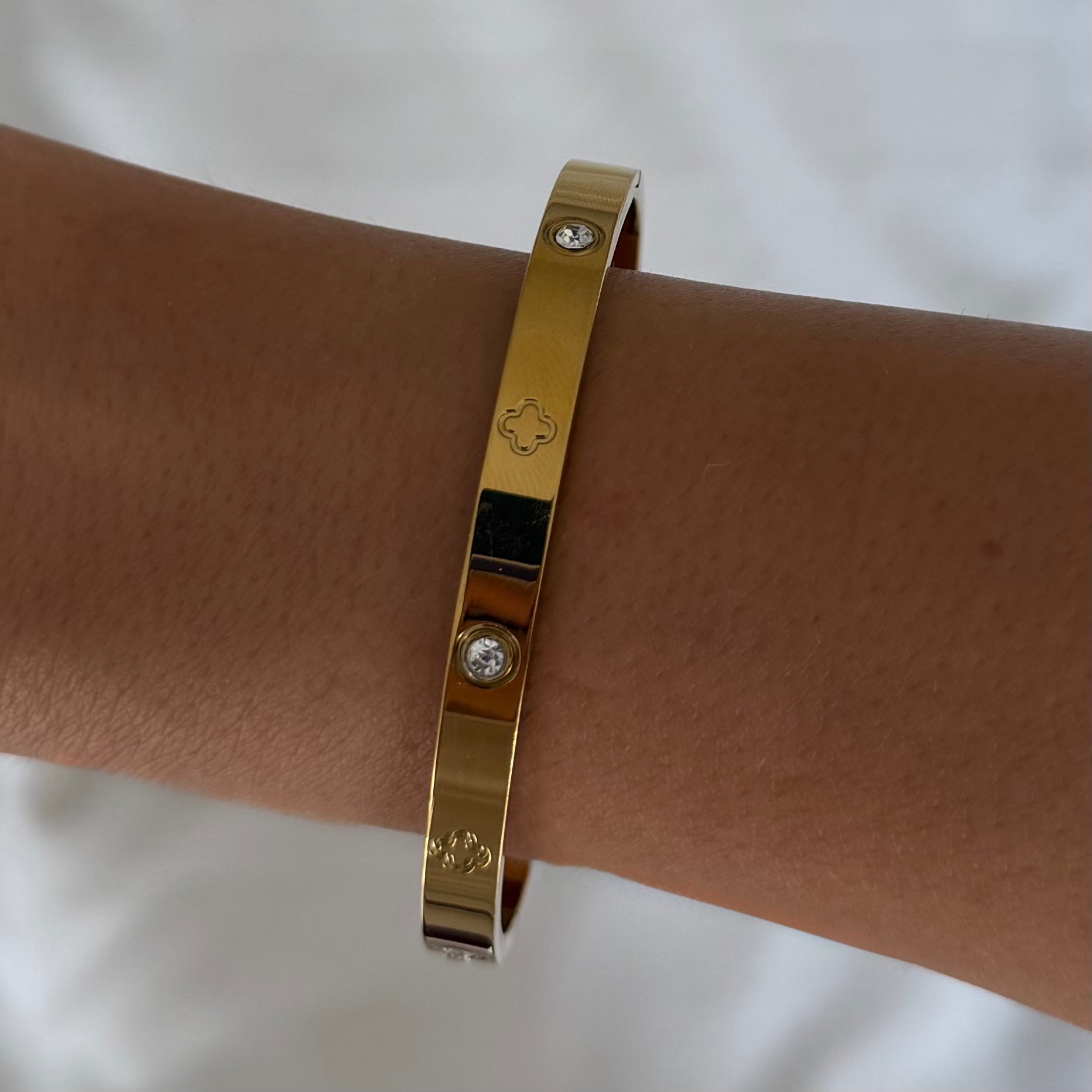 Lucky Glow Bangle - EVRYJEWELS