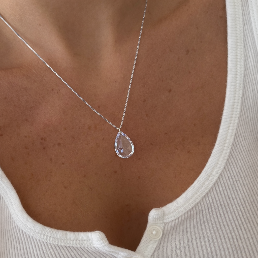 Shine Drop Necklace - EVRYJEWELS